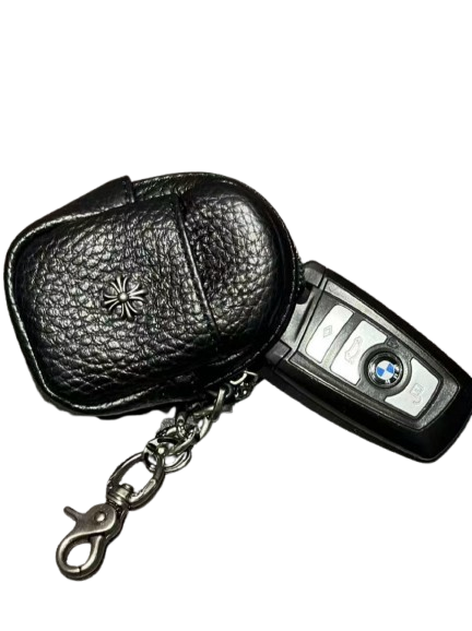 Chrome Hearts Car key bag
(genuine leather)